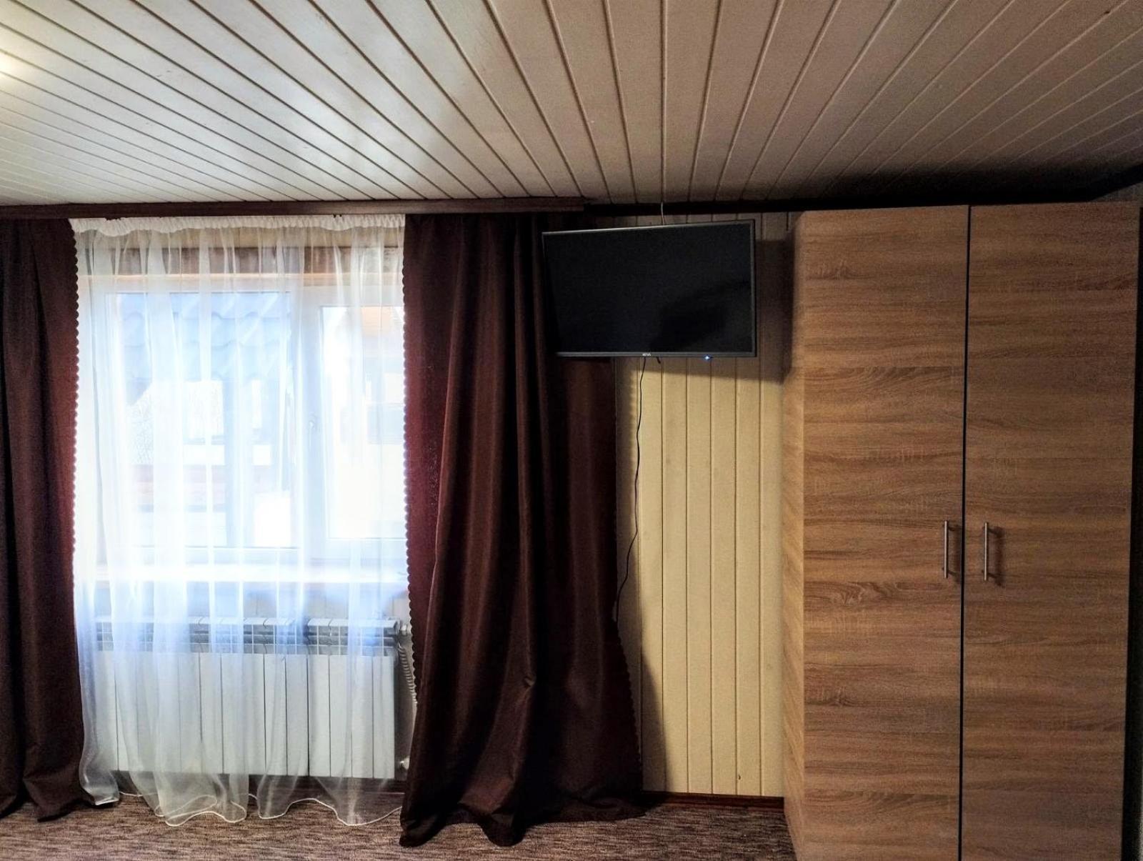 Відпочинковий Комплекс "Alpha Plus" ヤブルニツァ 部屋 写真