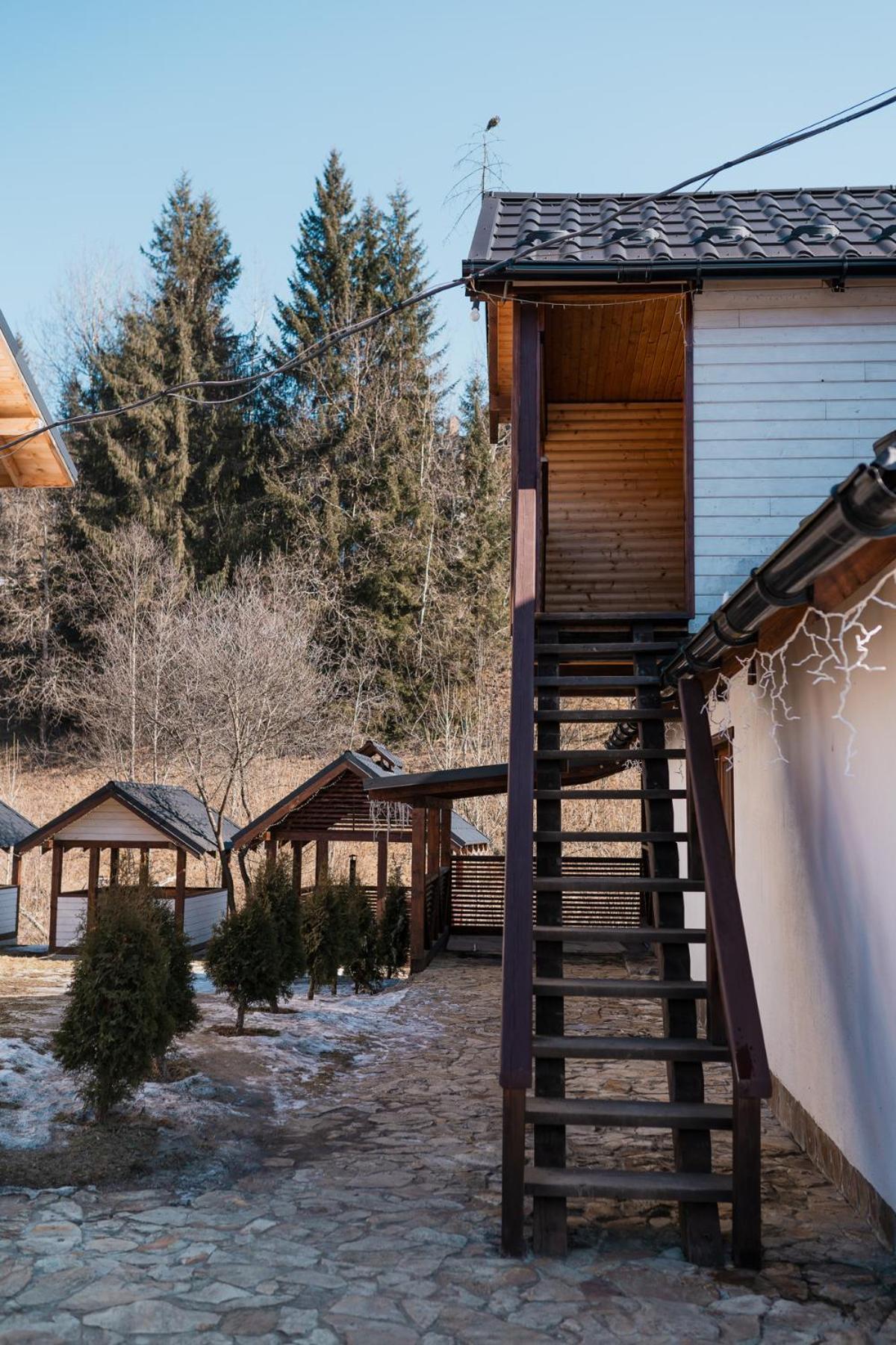 Відпочинковий Комплекс "Alpha Plus" ヤブルニツァ 部屋 写真